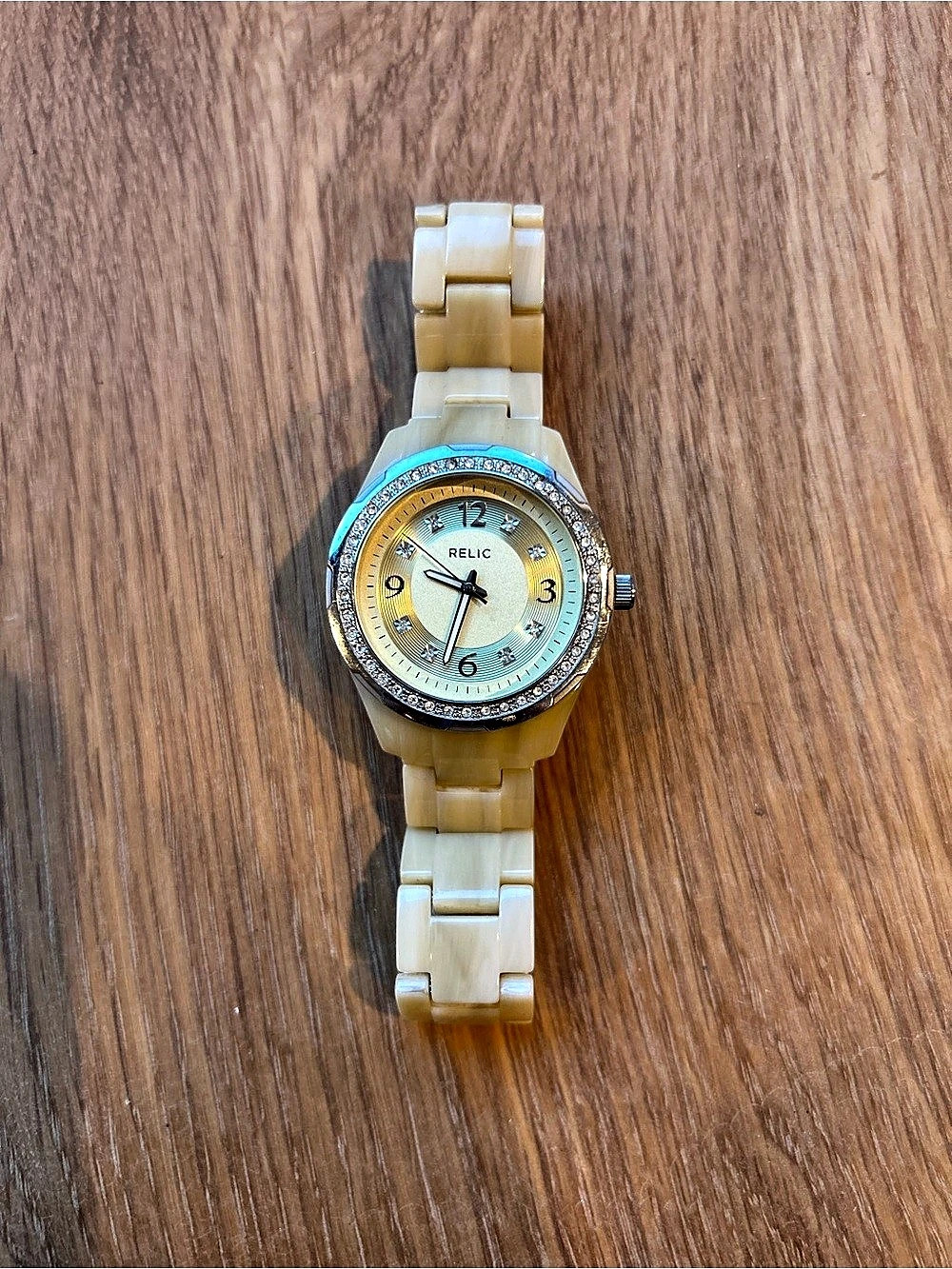 RELIC Bone Resin Rhinestone Accent Watch ZR11903 Gold & White
